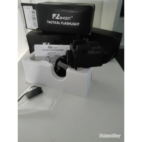 Lampe Tactique Picatinny EZ Shoot 800 Lumens