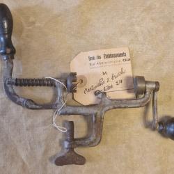 Sertisseur cal.24 broche et percussion centrale
