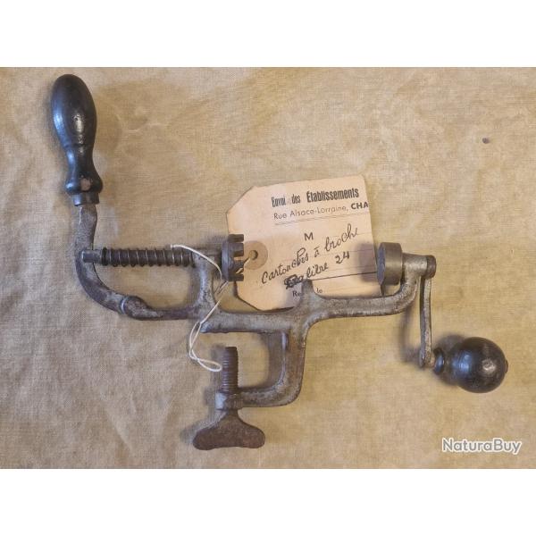 Sertisseur cal.24 broche et percussion centrale