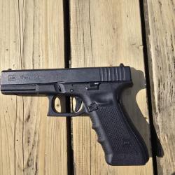 Glock 17 gen4 9mm et accessoires