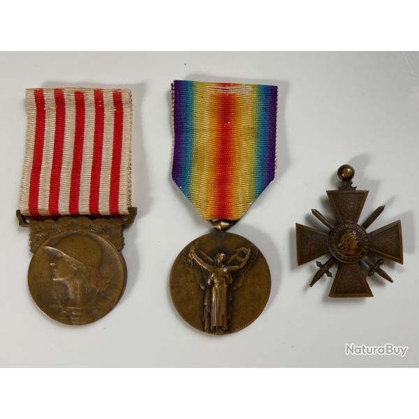 France - Lot Croix de guerre, m�d. interalli�e, comm�morative/Set of 3 medals