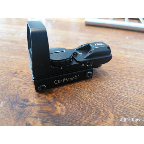 Point rouge optasight,4 points differents et 7 intensit�s.Pile bouton.Peu utilis�e.