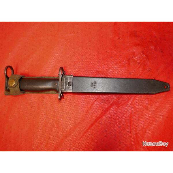 Ba�onnette de FAMAS premier type DLT 02 80 (lame) et DLT 01 80 (fourreau)