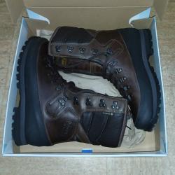 meindl boots UK 8.5 men dovre extreme MFS Neuf