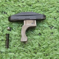 Bouton s&ucirc;ret&eacute; Mossberg mod 835 + ressort + bille