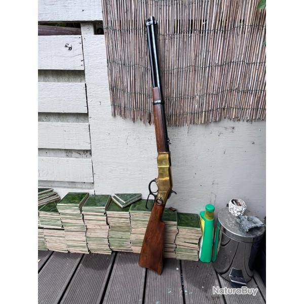 Carabine � levier sous garde Uberti 1866 Yellow Boy Cal.22LR - Occasion