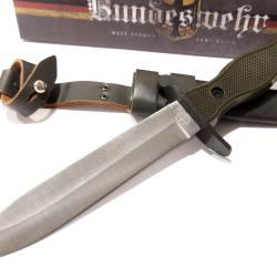 Couteau De Combat Bundeswehr Military Lame Acier Carbone Manche ABS Etui Acier