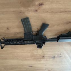 Vend CM16 raider G&G full option comme neuve.