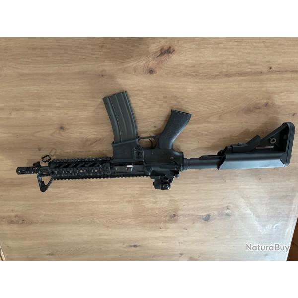 Vend CM16 raider G&G full option comme neuve.