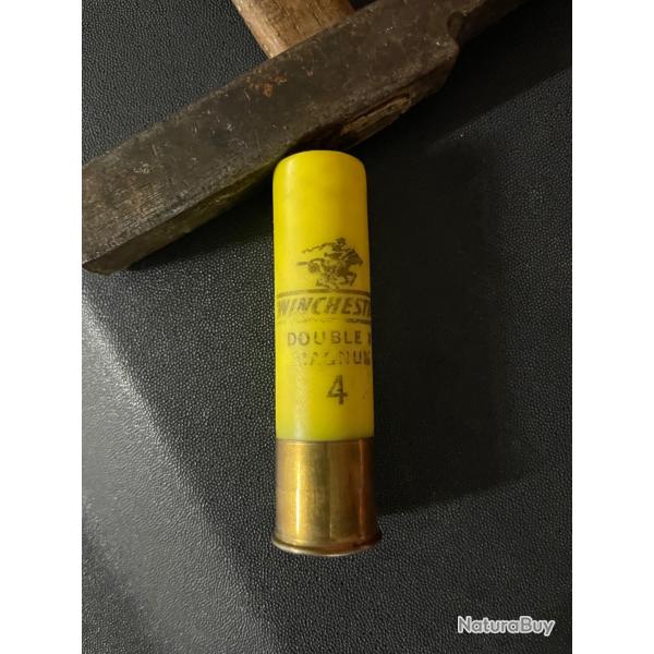 une cartouche Winchester calibre 20/76 plomb num�ro 4