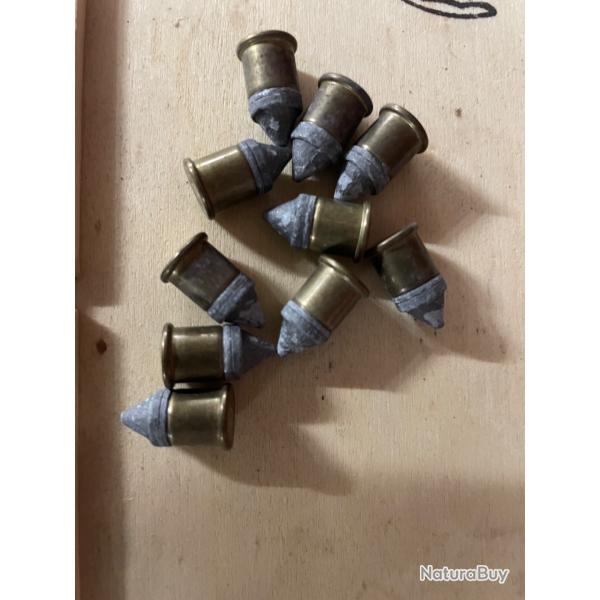 lot de 10 tr�s anciennes cartouches � balles coniques calibre 9mm Flobert