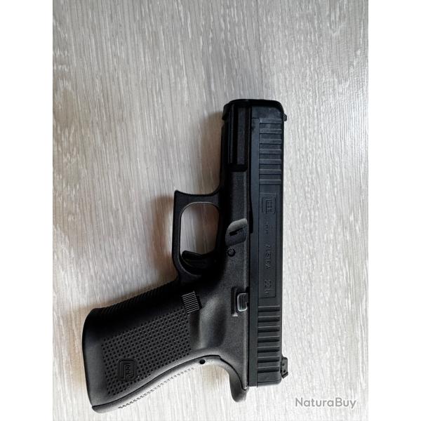 GLOCK 44 22LR