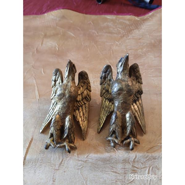 Paire d'aigles en bronze