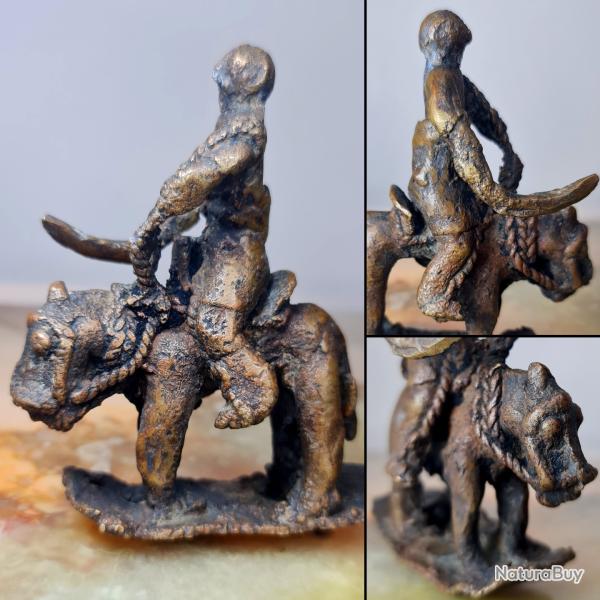 Cavalier Dogon en bronze patin�, symbole de voyage spirituel