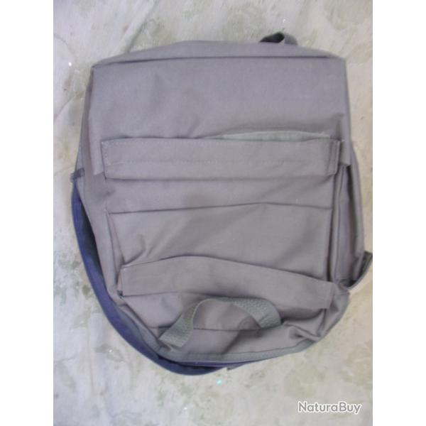 sac � dos type militaire porte-cartes