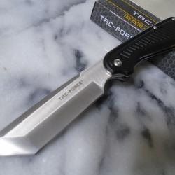 Couteau Tac Force Linerlock Black Lame Acier 3Cr13 Tanto Satin Manche Plaquettes Black Alu Clip 40bk