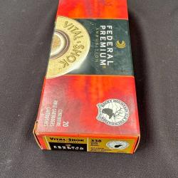 1 boite de cartouche avec  cartouches calibre 338 Win MAG de marque Federal