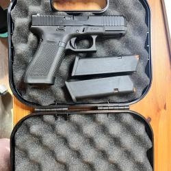 Glock 45 Gen 5 complet dans sa malette d'origine