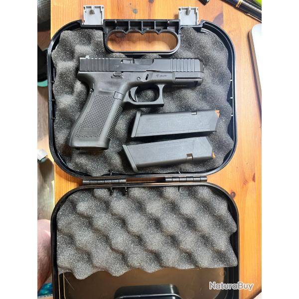 Glock 45 Gen 5 complet dans sa malette d'origine