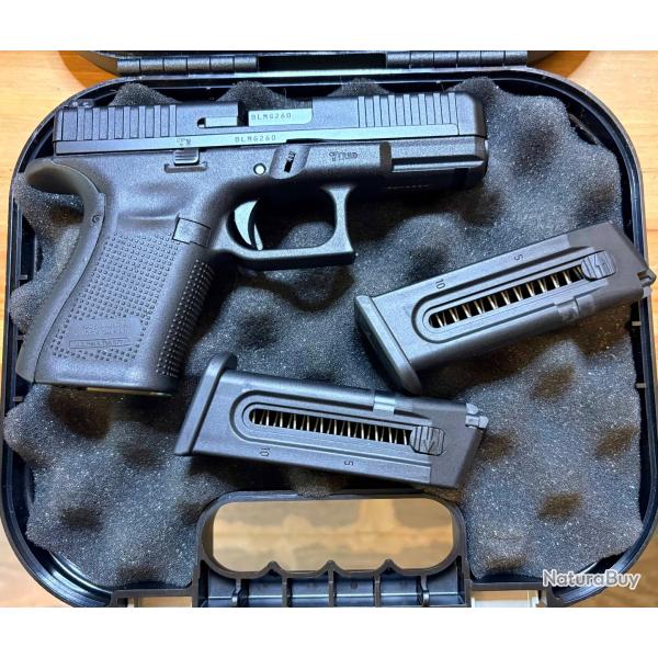 Glock 44 Gen 5 22LR complet dans sa malette d'origine