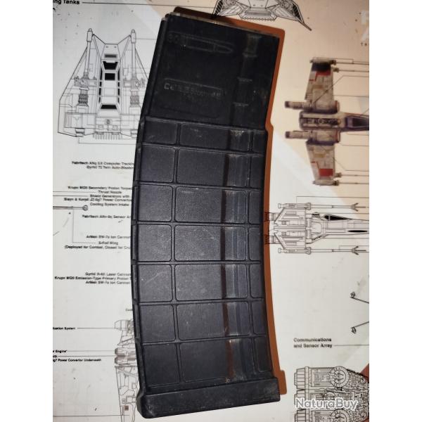 CHARGEUR M4 AIRSOFT AEG MID CAP