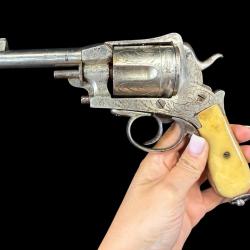 &Eacute;NORME REVOLVER GASSER de gros calibre