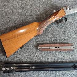 Superbe fusil H&eacute;lice juxtapos&eacute; de chasse grav&eacute; main en tr&egrave;s bel &eacute;tat en calibre 16 65 canons Fang&eacute;