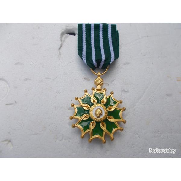 m�daille arts et lettres,neuve,