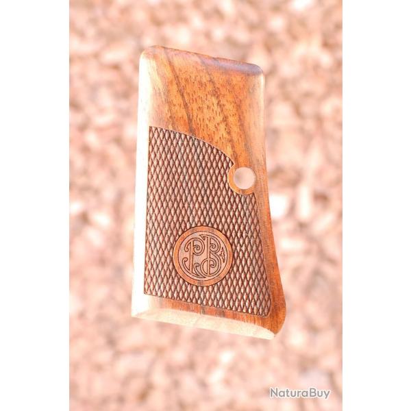 PLAQUETTES BERETTA 418 grips (partiellement en damier et logo)