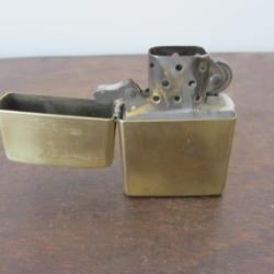 Briquet Zippo laiton de 1995