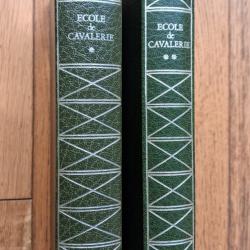 2 volumes  "Ecole de cavalerie" par M.de la Gu&eacute;rini&egrave;re