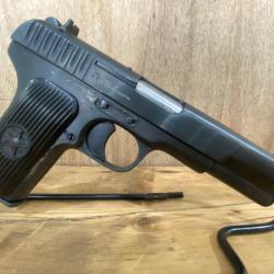TOKAREV mod&egrave;le TT33calibre 7.62x25 tr&eacute;s bel &eacute;tat