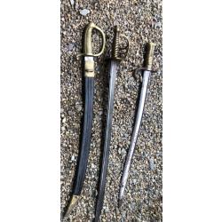 Lot d'armes blanches