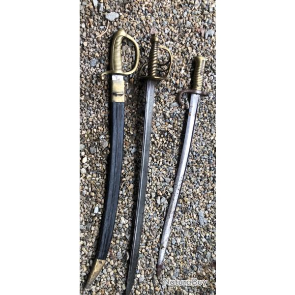 Lot d'armes blanches