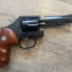 Smith & Wesson model 10