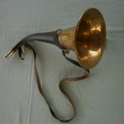 Trompe , corne de chasse