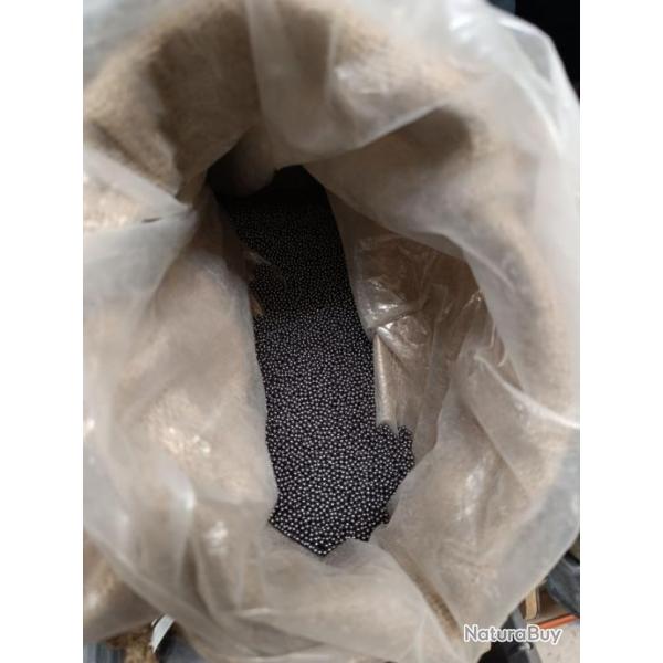 1 KILO  DE GRENAILLE DE PLOMB DIAMETRE 4,25mm N�0 de paris  ou 3/0 Italien