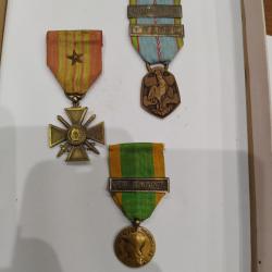 M&eacute;dailles fran&ccedil;aises WW2 lot num&eacute;ro 1