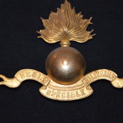 INSIGNE ATTRIBUT SHAKO ECOLE SPECIALE MILITAIRE SAINT CYR-CASQUE SAINT CYRIEN-GUERRE 1914/18-1939/45
