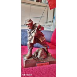 Statuette imitation bronze militaria