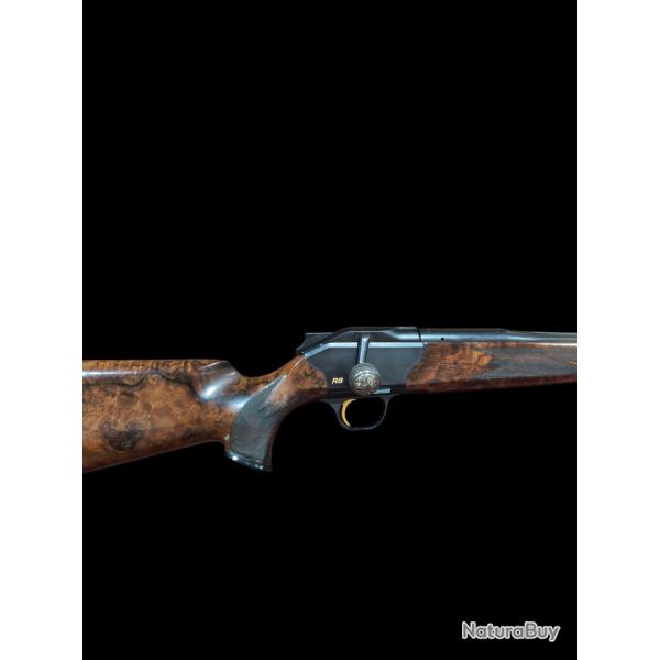 Magnifique Blaser R8 Black �dition grade 9 calibre 9,3x62