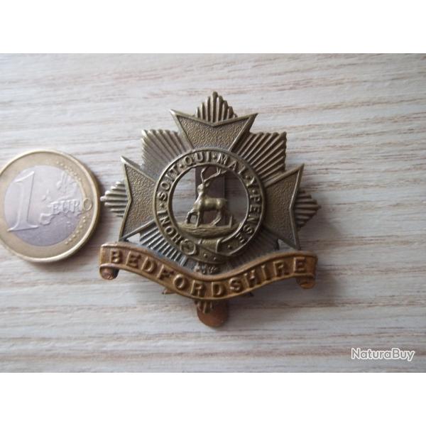 insigne militaire Anglais Cap Badge- Bedfordshire Rgt