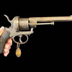 REVOLVER &Agrave; BROCHE cal. 9mm