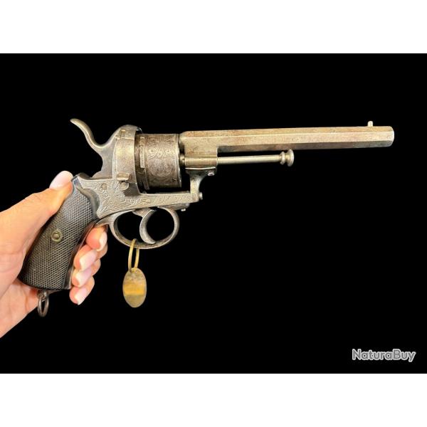 REVOLVER � BROCHE cal. 9mm
