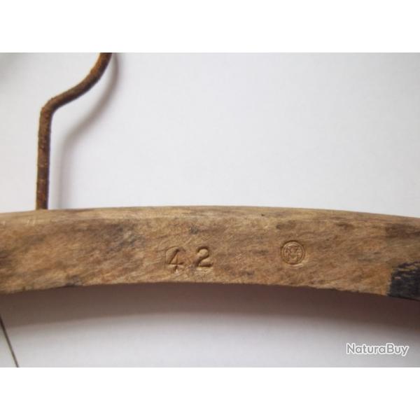 cintre Allemand 1942 tampon Rzm �quipement militaire