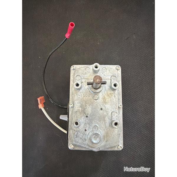Moteur de distributeur de douille Dillon