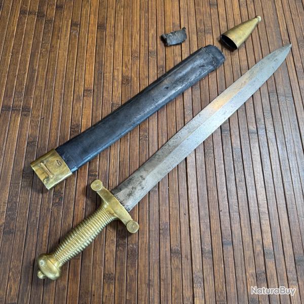 GLAIVE 1831 REGLEMENTAIRE D'INFANTERIE MONOMATRICULE COULAUX FR�RE A KLINGENTHAL