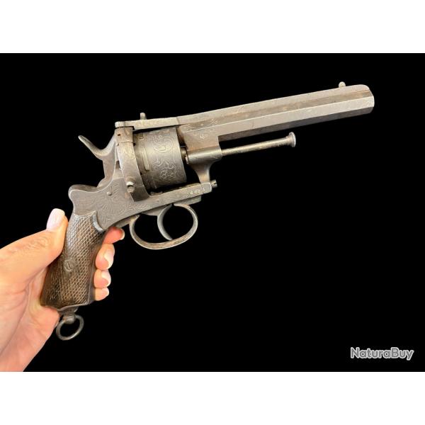 GIGANTESQUE REVOLVER A BROCHE calibre 12mm dans son jus