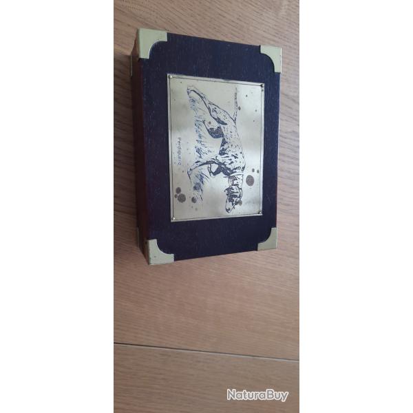 Coffret en bois motif chien de chasse