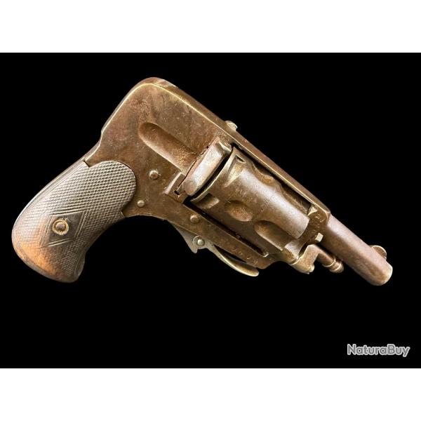 REVOLVER HAMMERLESS cal. 6mm VELODOG num�ro 9604
